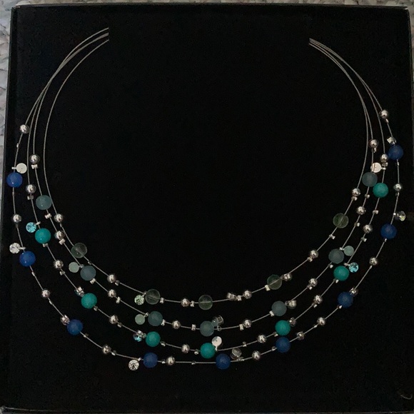 Avon President’s Recognition Program Necklace - Picture 1 of 5